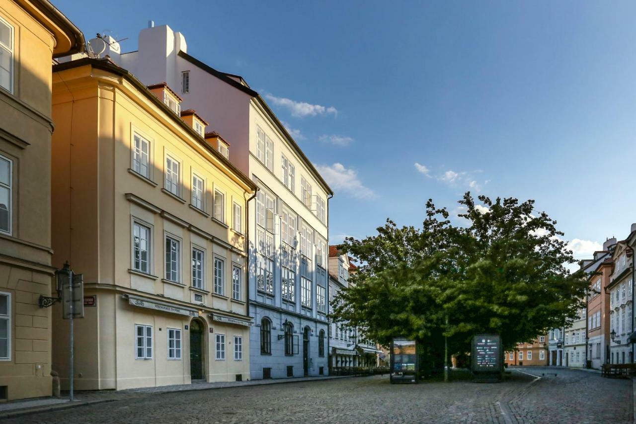 Charles Bridge Apartment Prague Exterior photo